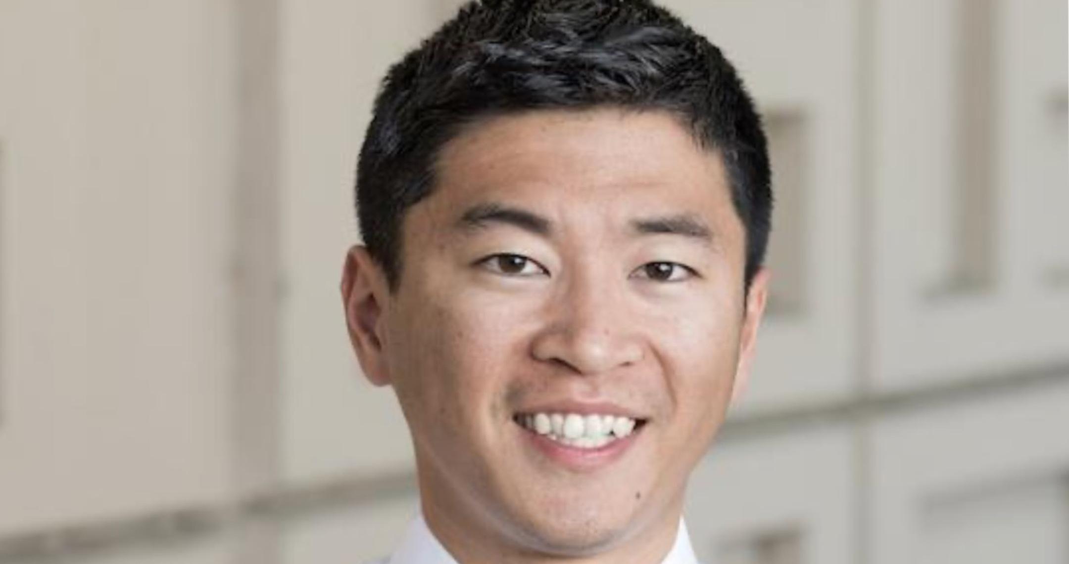 Jeffrey Ding headshot.